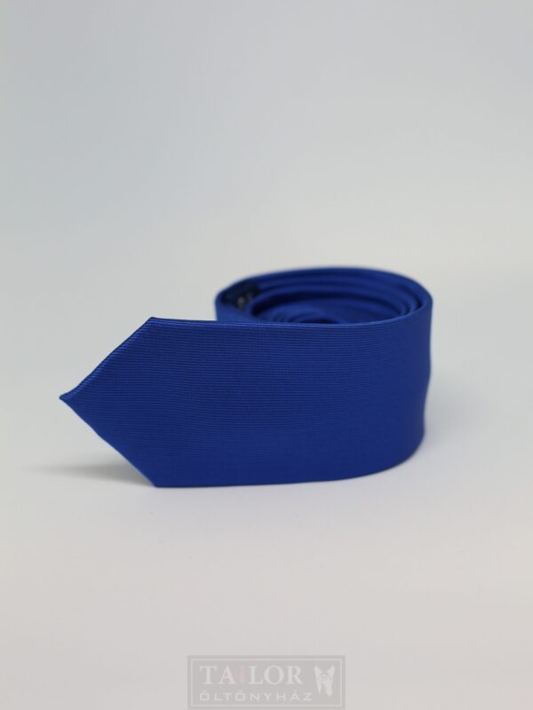 Királykék nyakkendő