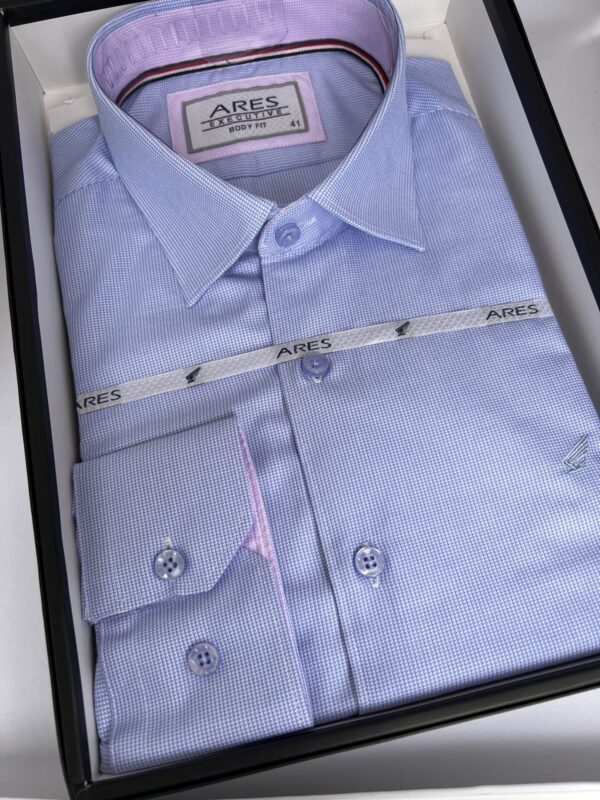 Világoskék body fit ing